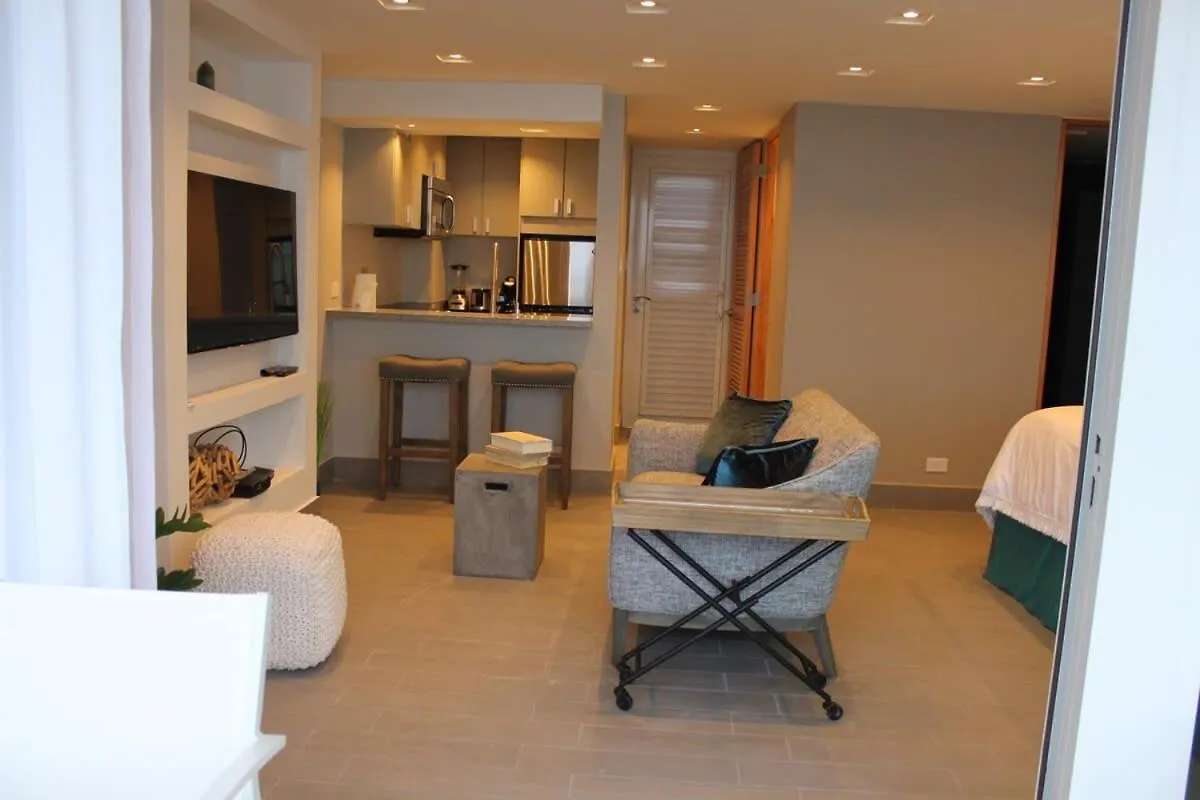 Holiday home Enchanted 17 Jewel Beachfront Luquillo -Pool